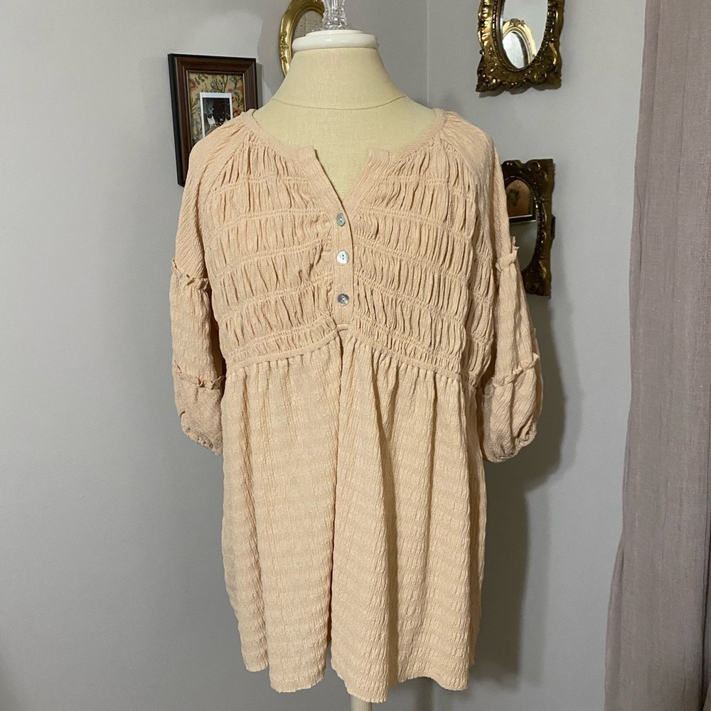 Easel beige blouse with button detailing